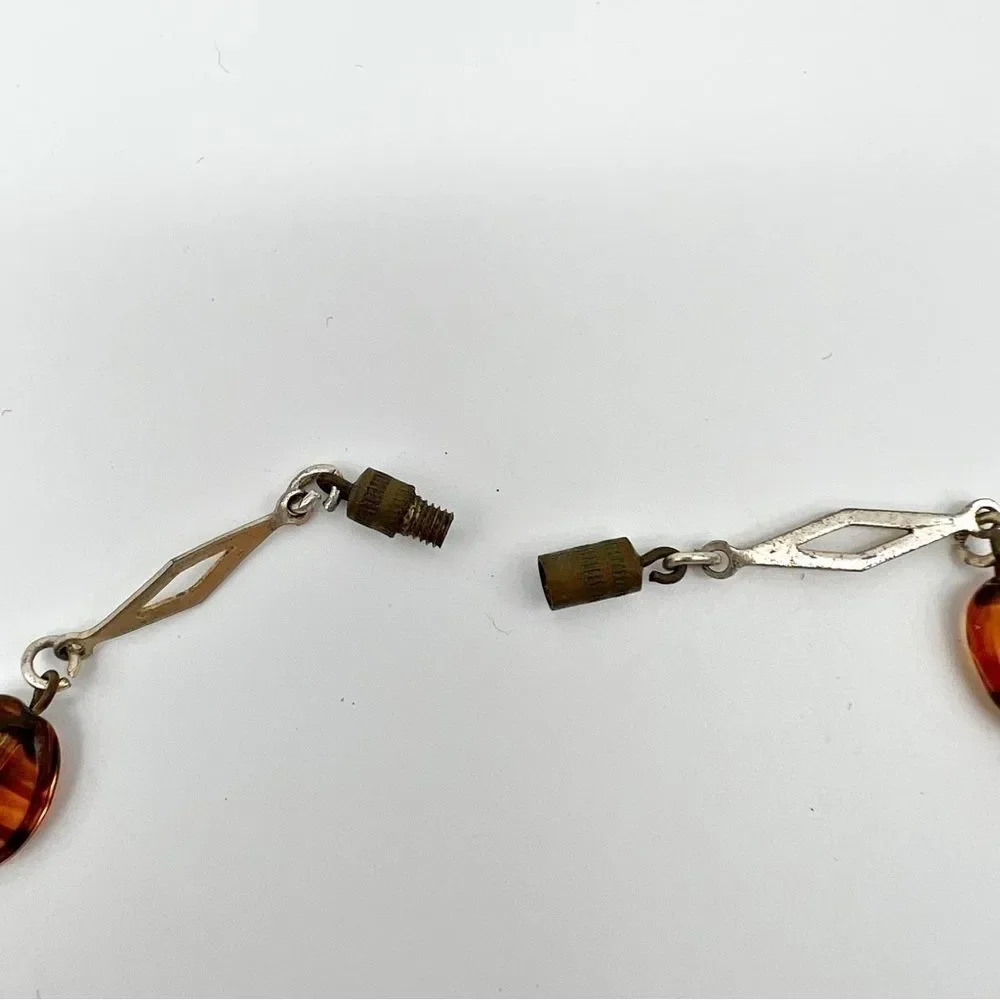 Gold Tone Diamond Shape Chain Amber Glass Striped Round Flat Bead Necklace 28”